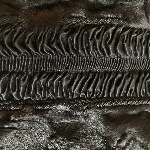 Vintage Black Fur Satin Hand Warmer Muff Bag Clutch Wristlet, Zip Pocket MINT - Picture 15 of 16